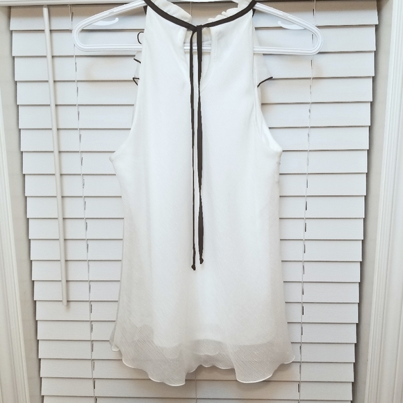 Never worn halter-neck top - Picture 2 of 6